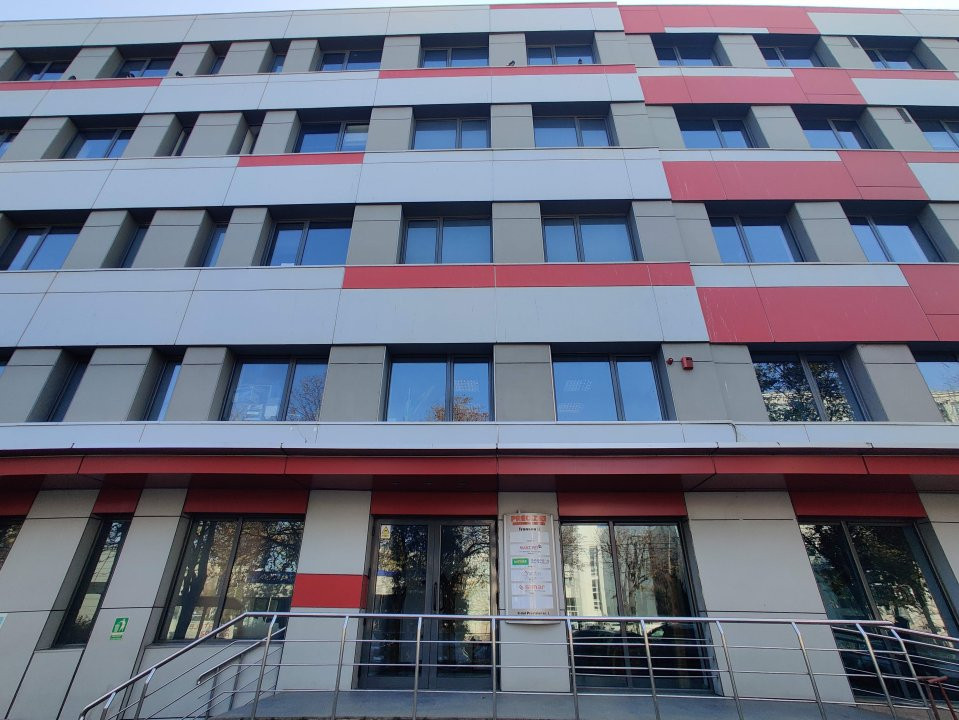 Spatii de birouri Preciziei Business Center