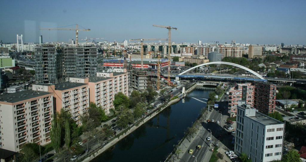 Spaţii de birou în clădirea Riverside Tower - Grozăveşti