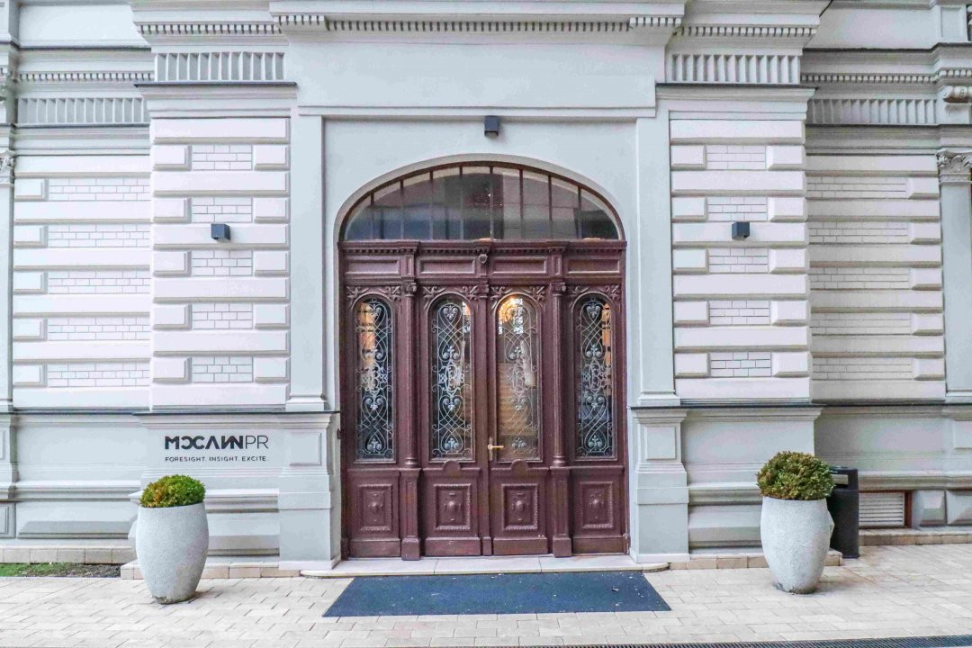 Spaţiu de birou în vila modernă - Enescu Offices