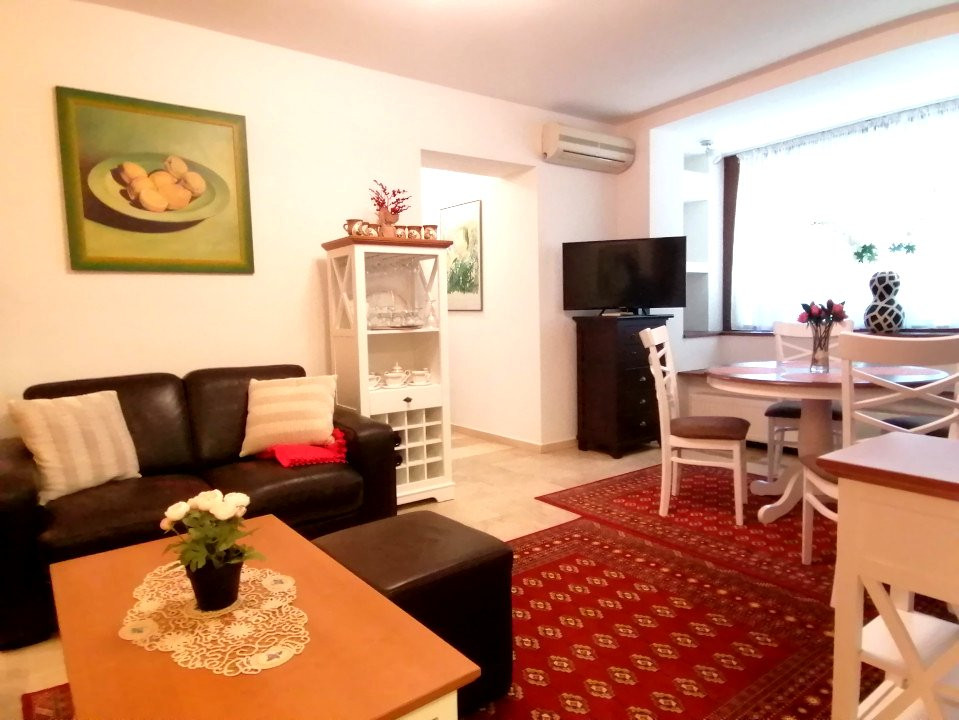  Apartament de vânzare cu 2 camere  în vecinătatea Parcului Kiseleff.