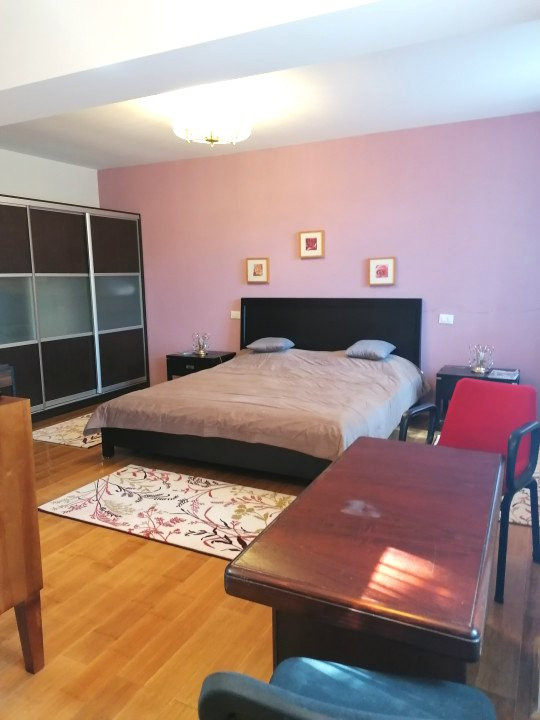  Apartament de vânzare cu 2 camere  în vecinătatea Parcului Kiseleff.