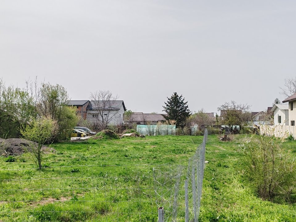 Teren de vânzare în Crevedia - Sos. București-Târgoviște.