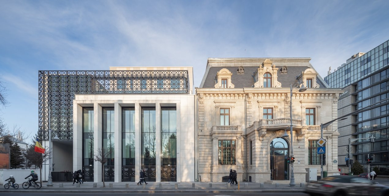 Spaţiu de închiriat în clădirea istorică Cesianu Office Building