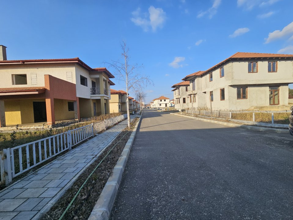 Teren de vânzare în Corbeanca – 3937 mp, amplasat într-un cartier rezidențial.