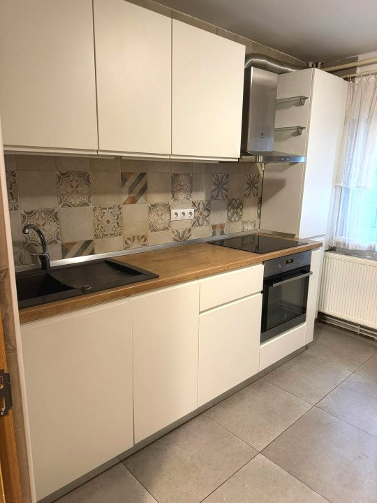 De vânzare: apartament cu 2 camere – zona 13 Septembrie / Samuil Vulcan