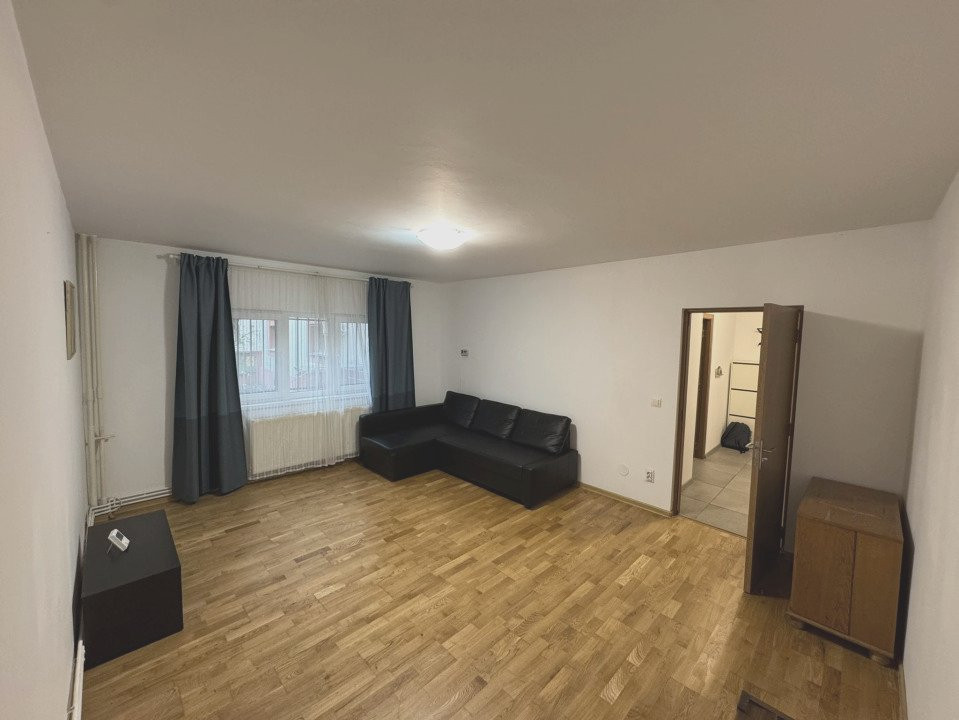 De vânzare: apartament cu 2 camere – zona 13 Septembrie / Samuil Vulcan