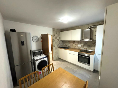 De vânzare: apartament cu 2 camere – zona 13 Septembrie / Samuil Vulcan