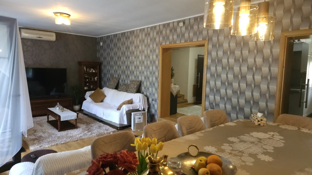 Vânzare vilă cu 5 camere în Pipera – Strada Câmpul Pipera