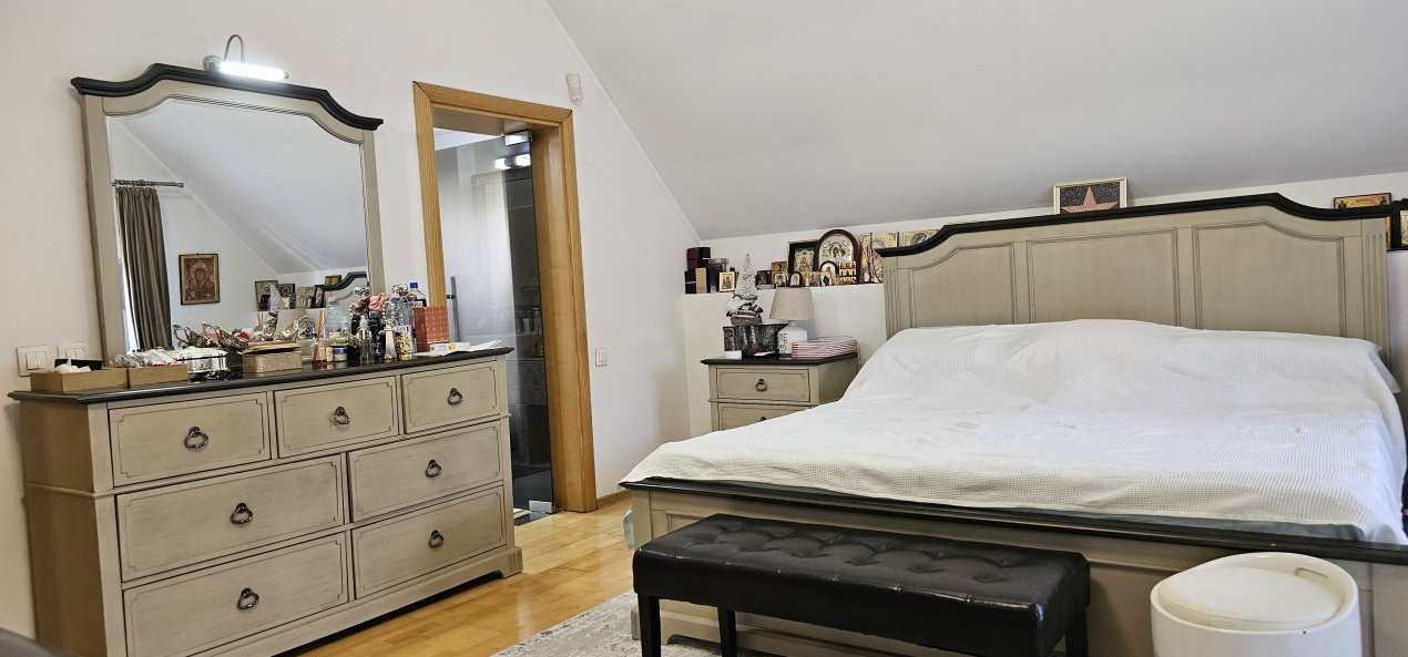 Vânzare vilă cu 5 camere în Pipera – Strada Câmpul Pipera