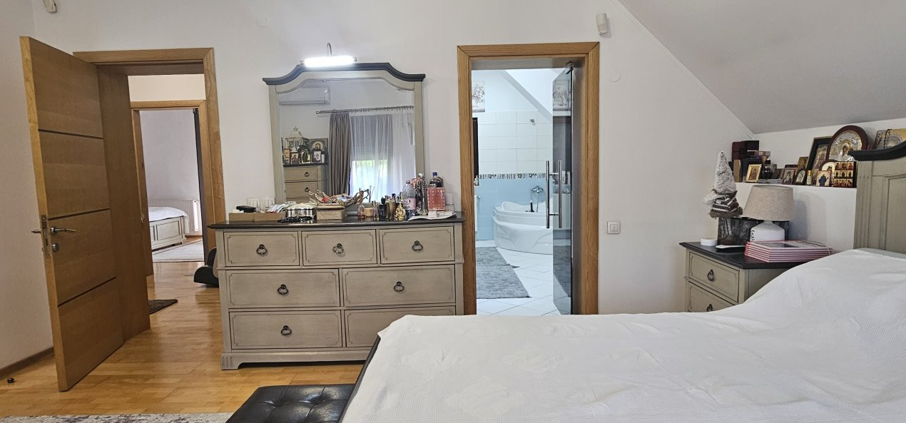 Vânzare vilă cu 5 camere în Pipera – Strada Câmpul Pipera