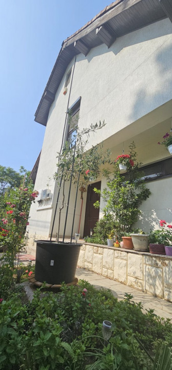 Vânzare vilă cu 5 camere în Pipera – Strada Câmpul Pipera