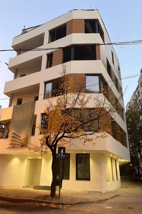 Apartament 3 camere cu 155 mp rooftop, Bld Ferdinand