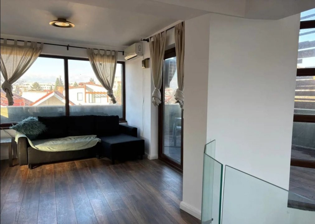 Vila individuală lângă Lacul Băneasa 