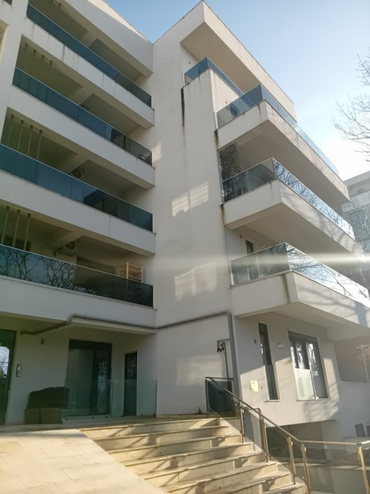 Apartament 3 camere in ansamblu nou, Baneasa-Apicultorilor