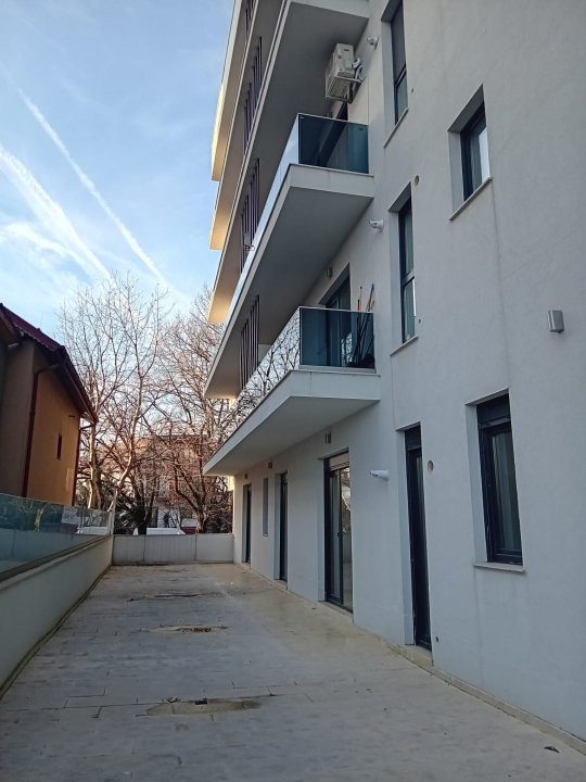 Apartament 4 camere in ansamblu nou, Baneasa -Apicultorilor