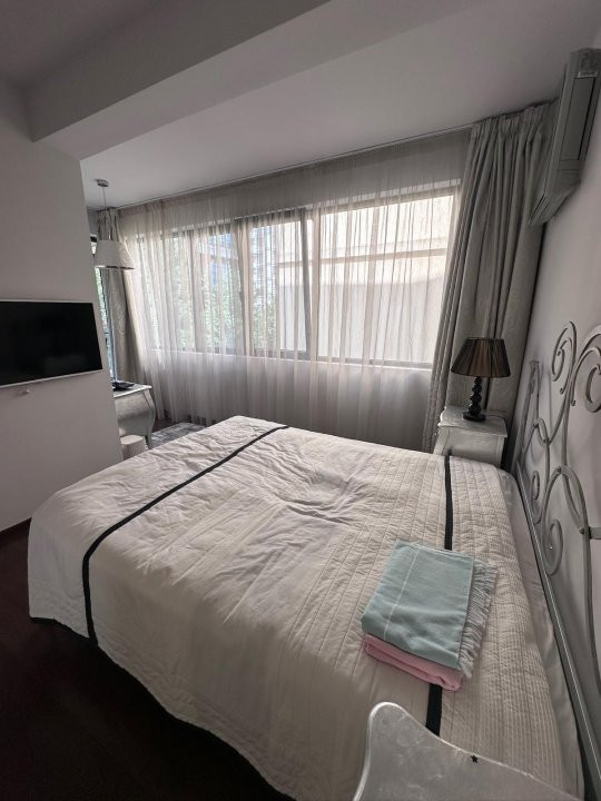 Apartament modern cu 3 camere, locatie excelenta