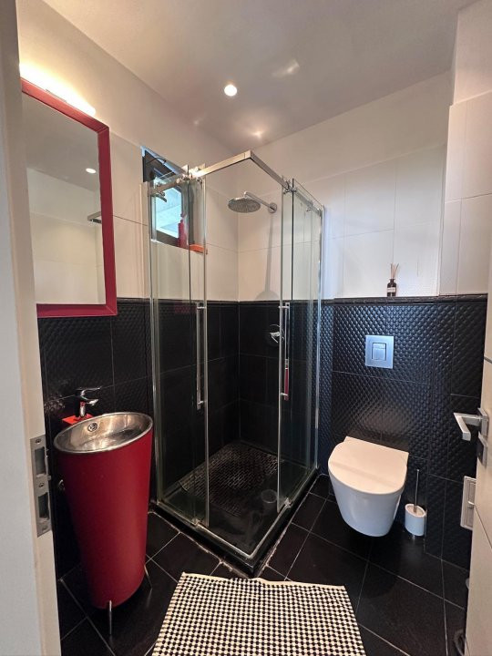 Apartament modern cu 3 camere, locatie excelenta