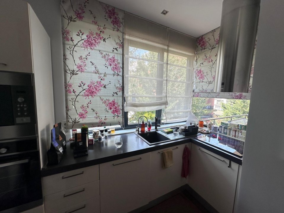 Apartament modern cu 3 camere, locatie excelenta