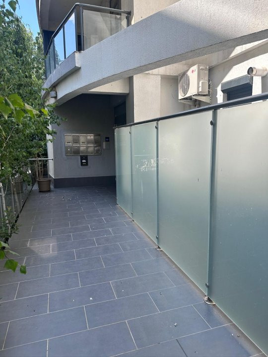 Apartament modern cu 3 camere, locatie excelenta