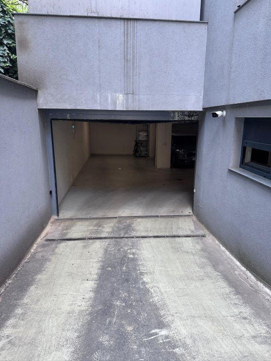 Apartament modern cu 3 camere, locatie excelenta