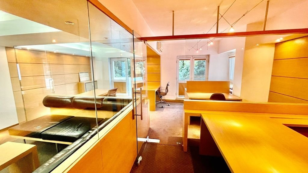 Super Investitie! 5 camere Unirii-Fantani, ideal birou, rezidential 