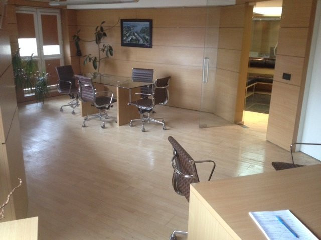 Super Investitie! 5 camere Unirii-Fantani, ideal birou, rezidential 