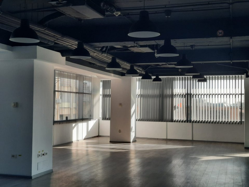 Domus I – Spații de birouri clasa pe Strada Știrbei Vodă - Eroilor- Cismigiu