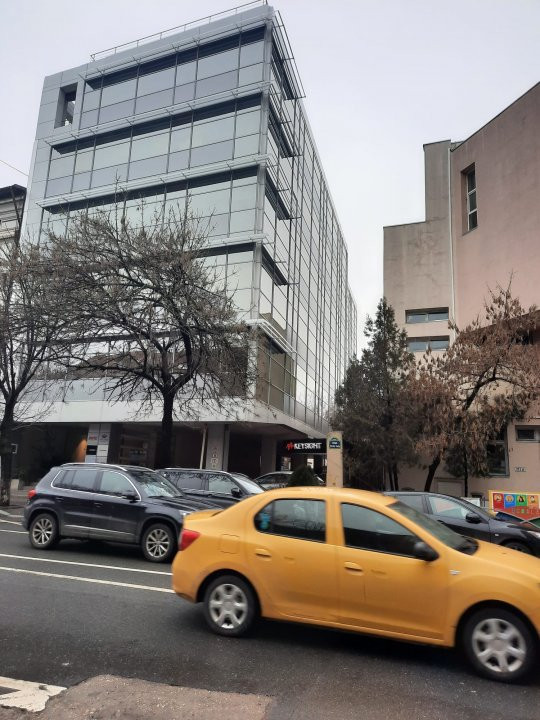 Domus I – Spații de birouri clasa pe Strada Știrbei Vodă - Eroilor- Cismigiu