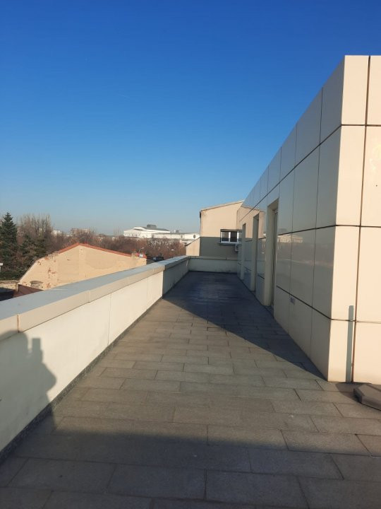 Birouri de închiriat in cladire boutique- Elefterie în zona Cotroceni – Eroilor 