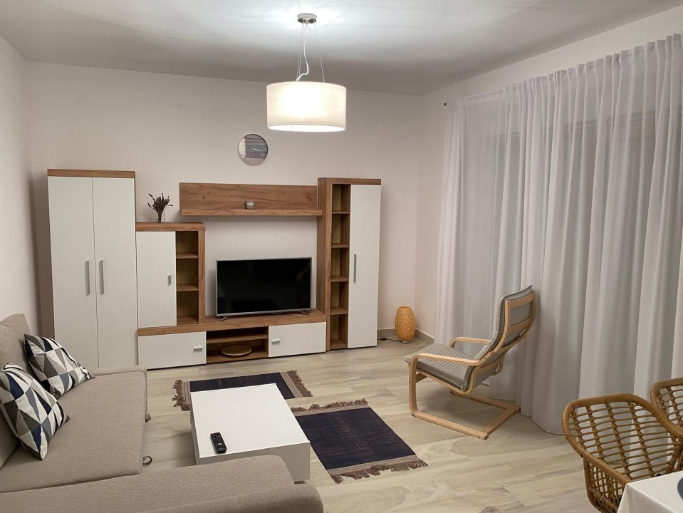 Apartament 2 camere mobilat plus parcare, Mamaia Nord