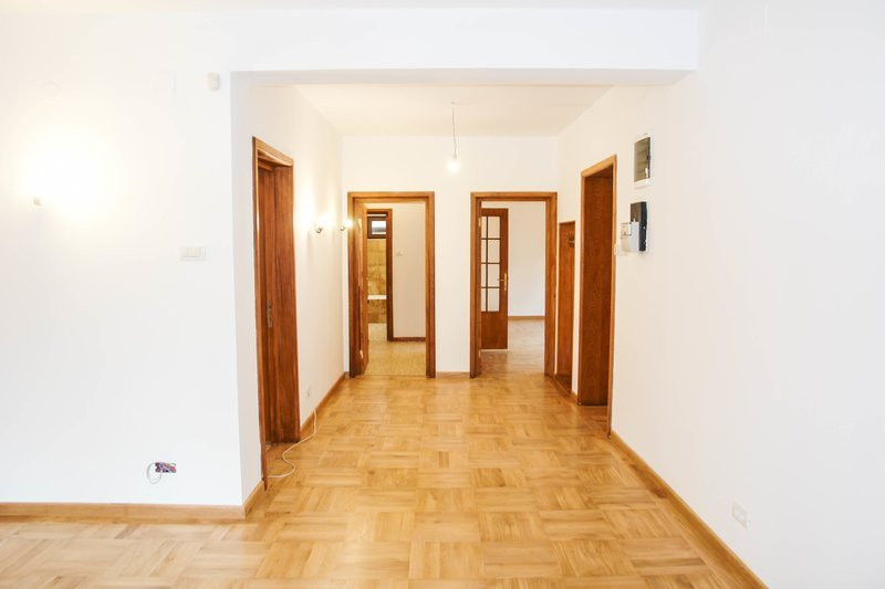 Apartament renovat, 3 camere Dorobanți - Capitale