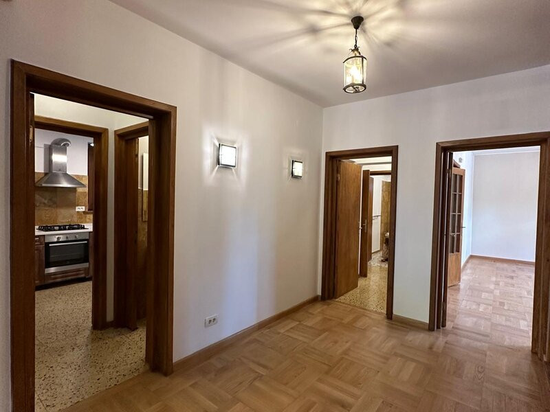 Apartament renovat, 3 camere Dorobanți - Capitale