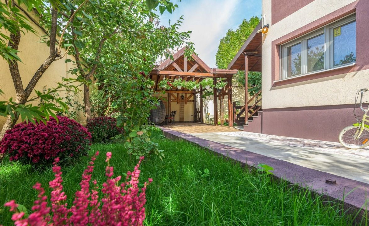 Vila eleganta langa Parcul Circului, 9 camere si 300 mp curte 