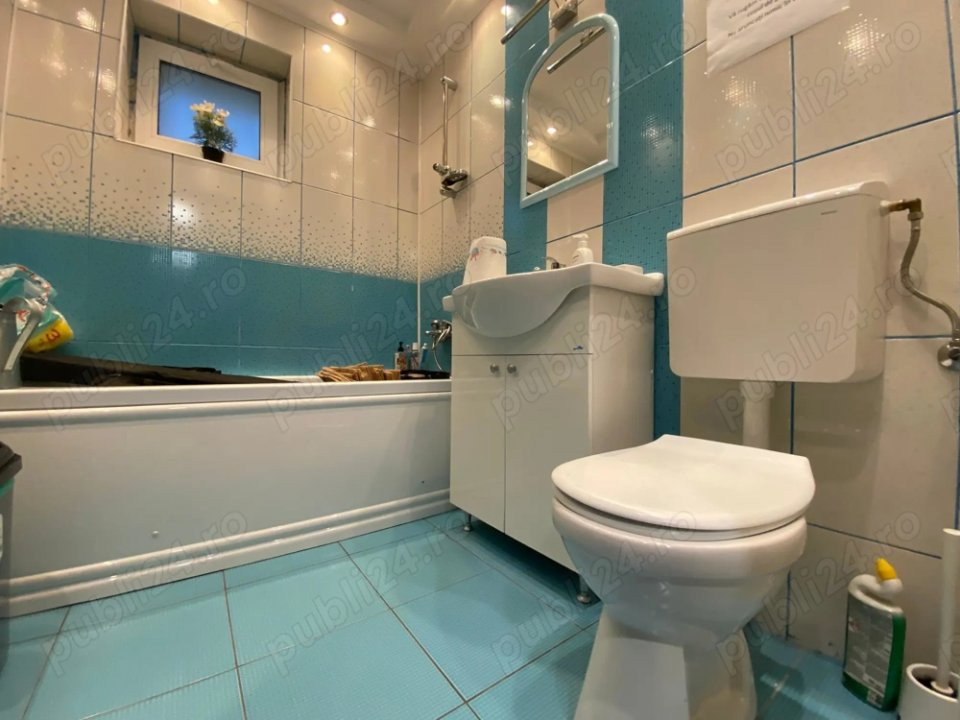 Vilă modernă cu 5 camere in Banu Manta