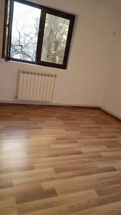 Vilă modernă cu 5 camere in Banu Manta