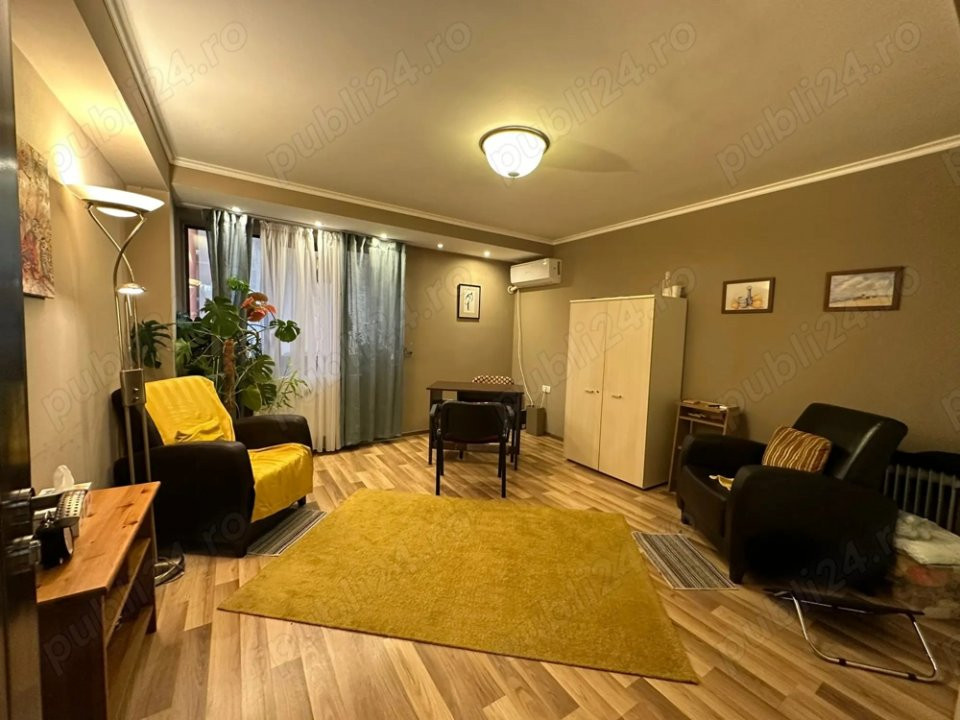 Vilă modernă cu 5 camere in Banu Manta