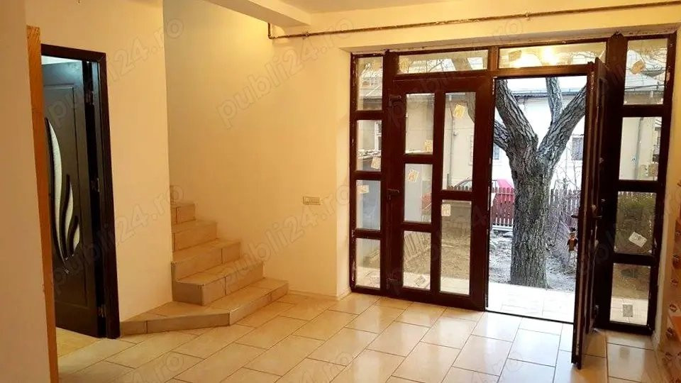 Vilă modernă cu 5 camere in Banu Manta