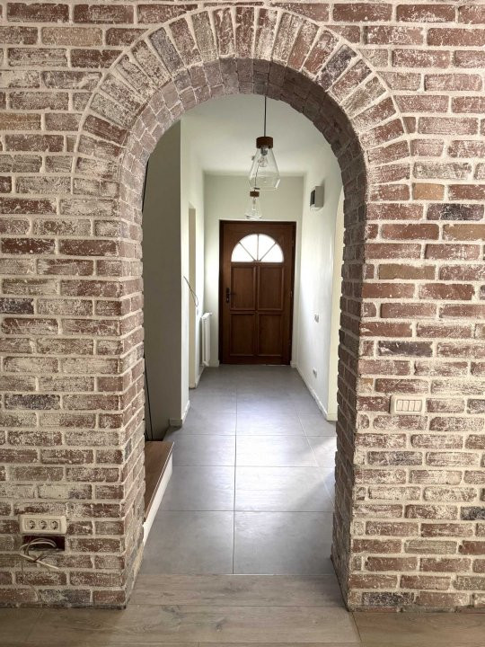 Vila tip duplex, 5 camere in Doamna Ghica 