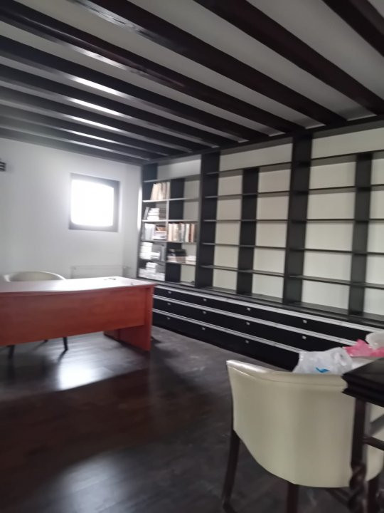 Vila moderna si spatioasa, constructie 2015, zona Mosilor