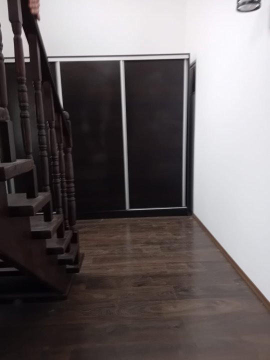 Vila moderna si spatioasa, constructie 2015, zona Mosilor