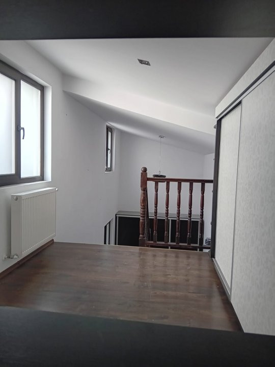 Vila moderna si spatioasa, constructie 2015, zona Mosilor