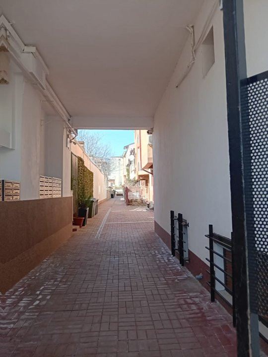 Vila moderna si spatioasa, constructie 2015, zona Mosilor