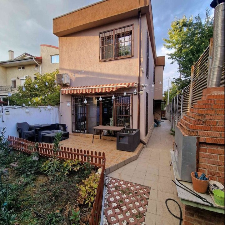 Vila individuala moderna, 5 camere, constructie 2014 - Parcul Circului