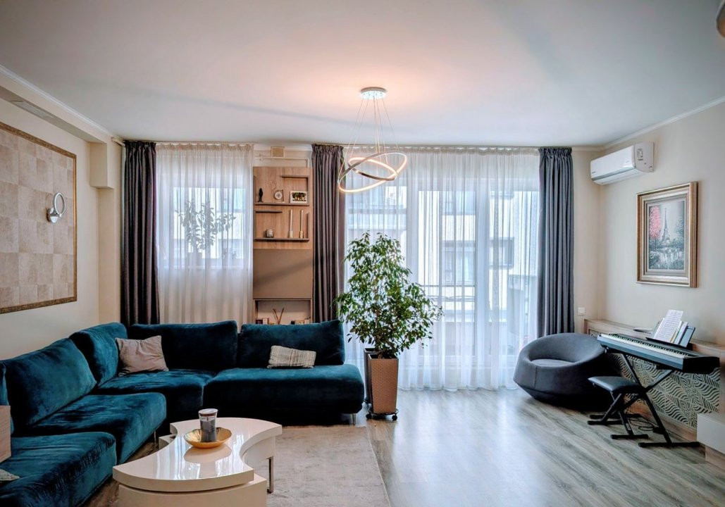 Apartament premium cu 4 camere, 2015, vedere superbă catre Lacul Tei