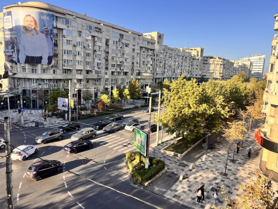 Apartament elegant, 3 camere, 100mp – Ultracentral, Bld. Decebal