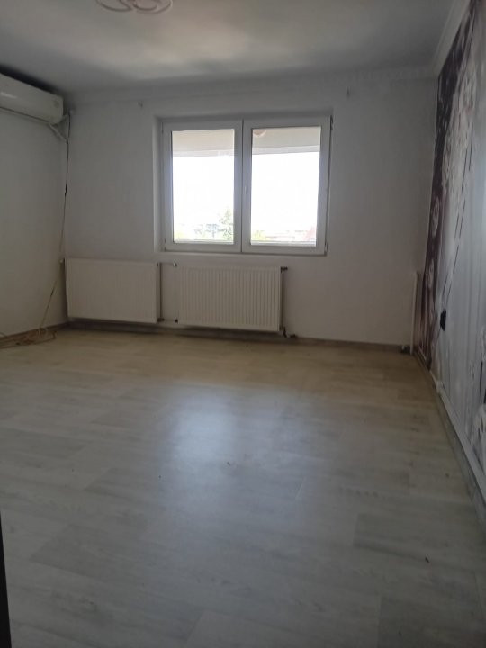 Vila spatioasa cu centrala si curte proprie -  Parcul Carol 