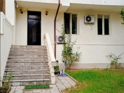 Vila spatioasa cu centrala si curte proprie -  Parcul Carol 