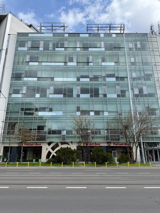 Cascade Offices – Spații de Retail & Servicii la Parter Piața Victoriei, Buzești