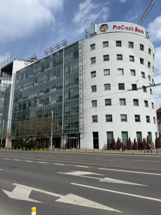 Cascade Offices – Spații de Retail & Servicii la Parter Piața Victoriei, Buzești