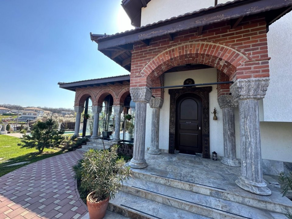 VILĂ DE PRESTIGIU ÎN LAGUNA ALBASTRĂ – CORBEANCA